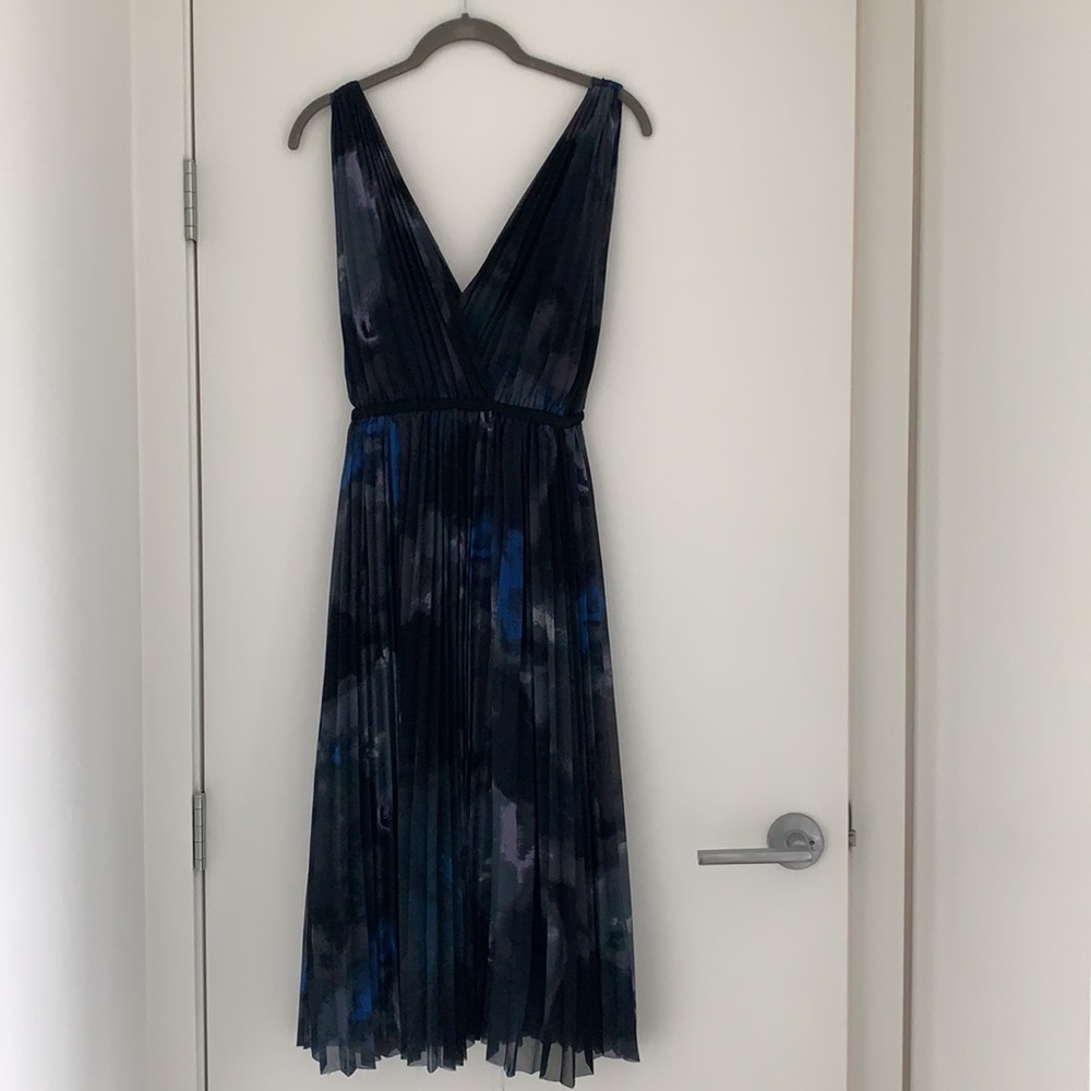 ARITZIA WILFRED PLEATED PRINT MIDI DRESS
